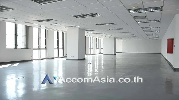 unit Office space For Rent in Ploenchit, Bangkok  near BTS Chitlom - BTS Ploenchit (AA10709)